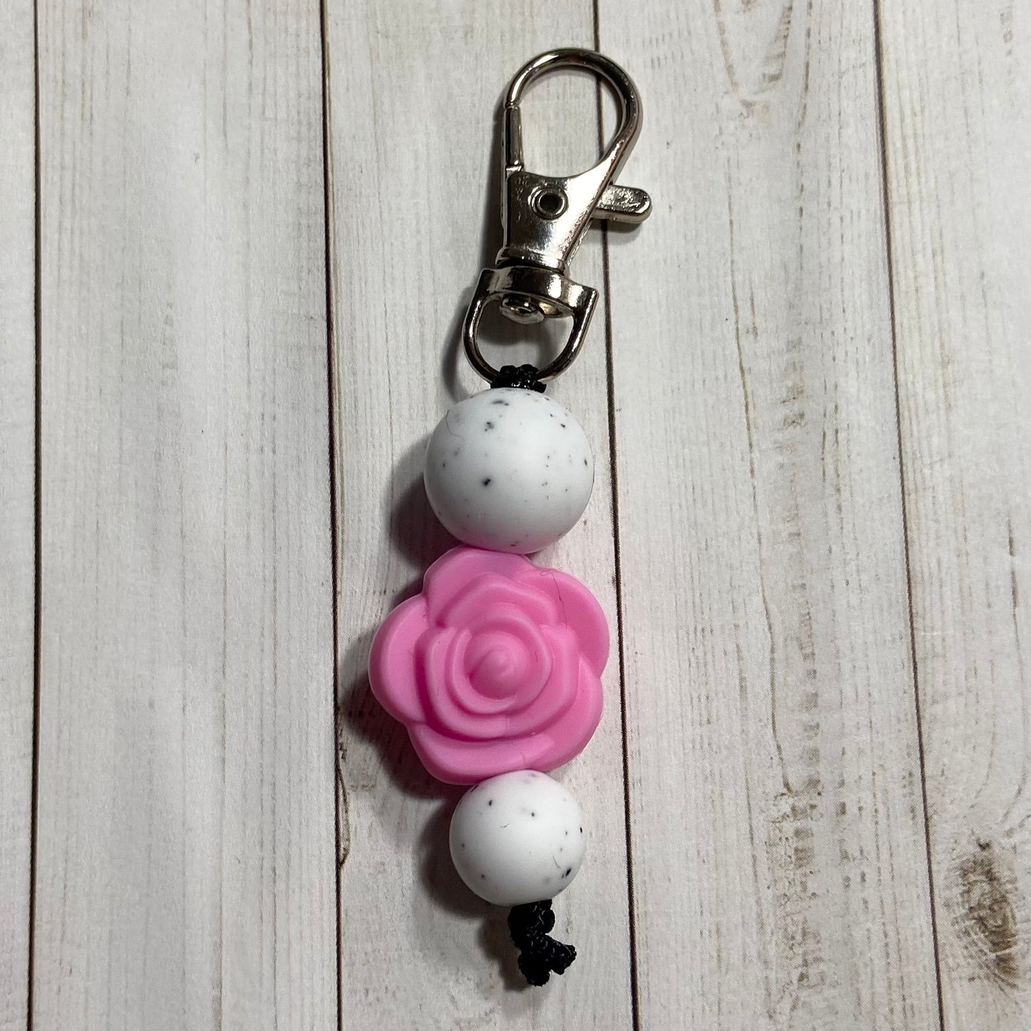 Rose & Speckled Zipper Pull