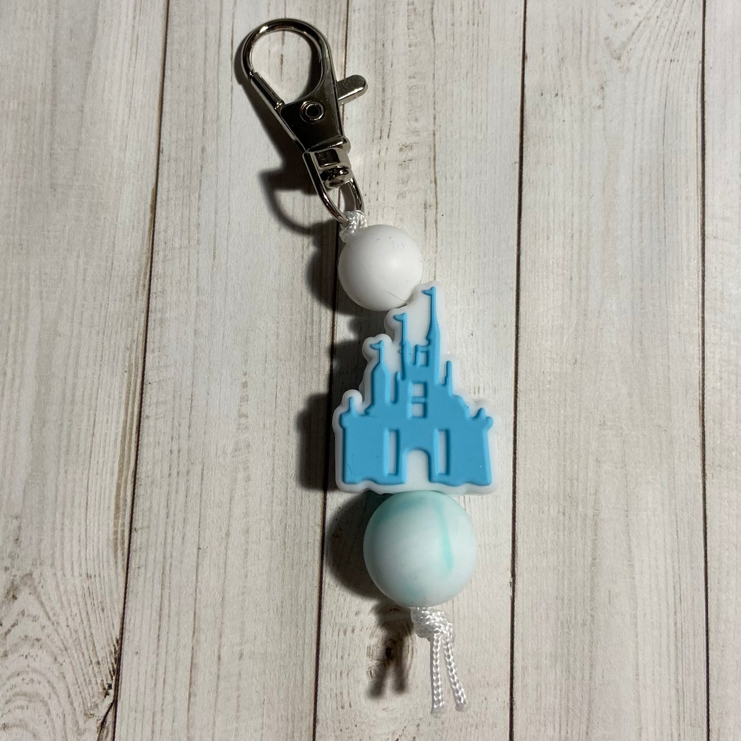 Castle Zipper Pull