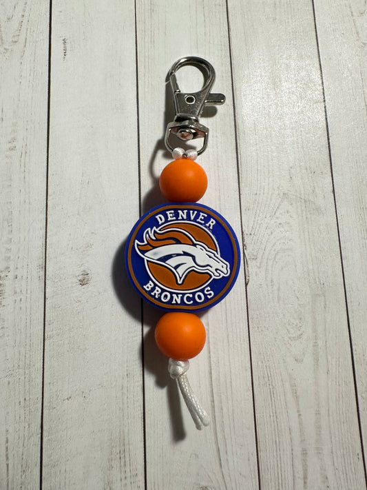 NFL Zipper Pulls
