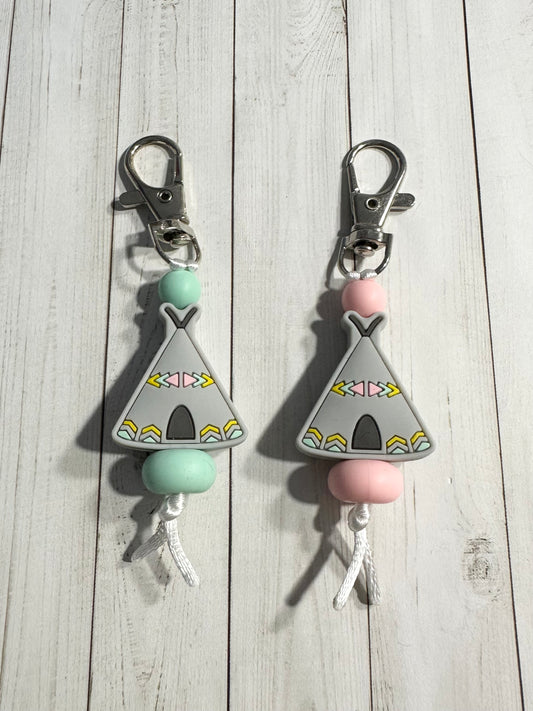 Teepee Zipper Pulls