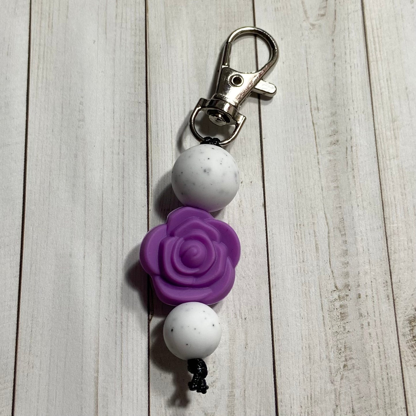 Rose & Speckled Zipper Pull